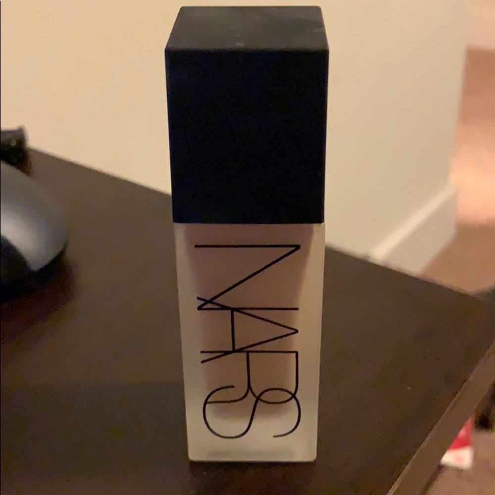 NARS fundation